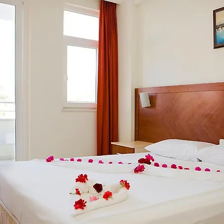 Hotell Irem Family Club Side