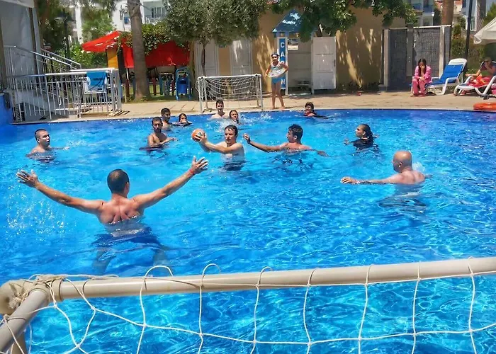 Отель Irem Family Club